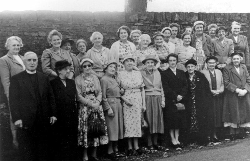 Church and Chapel gathering 1960s.JPG - Gathering of Long Preston Methodists and Baptists c 1965-6 Back rows: Mrs A.Foster - Mrs E.Gibson - Mrs Colliss - Mrs Sowery - Mrs T.Gane - (unknown) - Miss a Clark - Mrs Harrison - (unknown) - (unknown)  - Mrs Agnes Clark - Miss Liz Metcalfe - (unknown) - Mrs R.Clarke (white hat) - Mrs J.Harrson - Miss Ahton - Mrs J.Lund Front Row: Rev.Hadlet - Mrs Hadley - (unknown) - Miss Johnson  - Mrs Rowlett - Miss Amy Metcalfe - Mary Newhouse - Mrs T.Mellin - Mrs Brown - Mrs Matt Jackman A gathering of all Church and Chapel people, no one remembers why or where  - in 1996 only Mrs E.Gibson and Mrs A.Clark were still living.